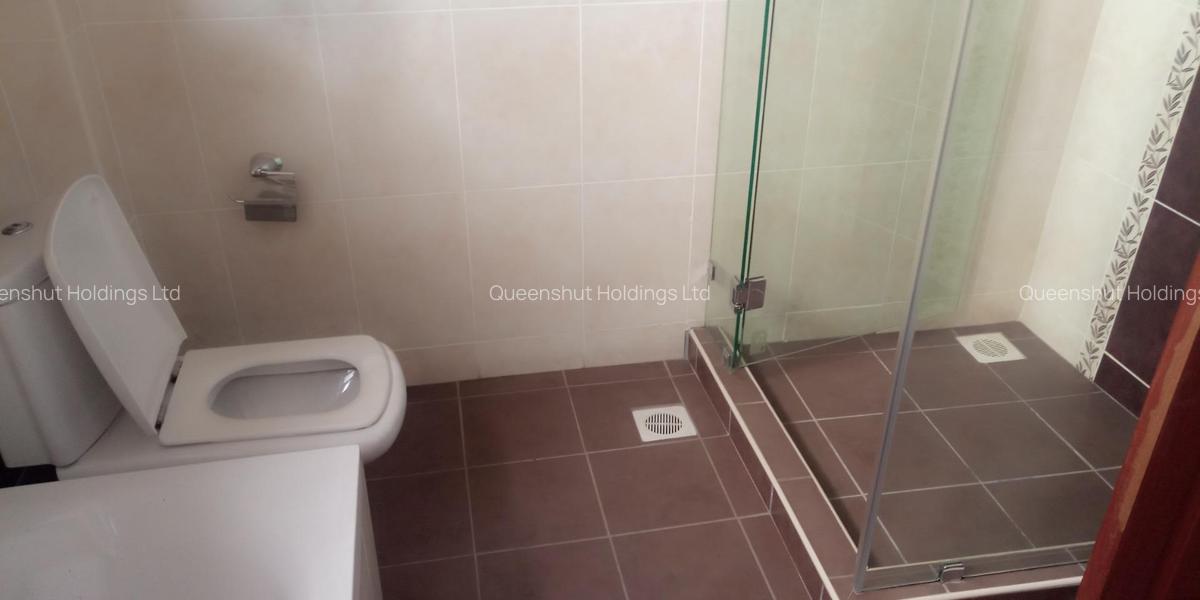 3 Bed Apartment with En Suite in Westlands Area - 15