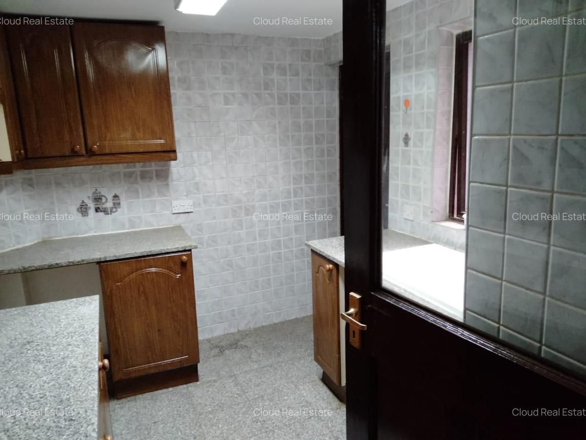 1 Bed Apartment with Parking in Westlands Area - 6