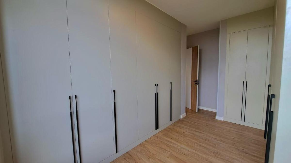 3 Bed Apartment with En Suite at Brookside - 14