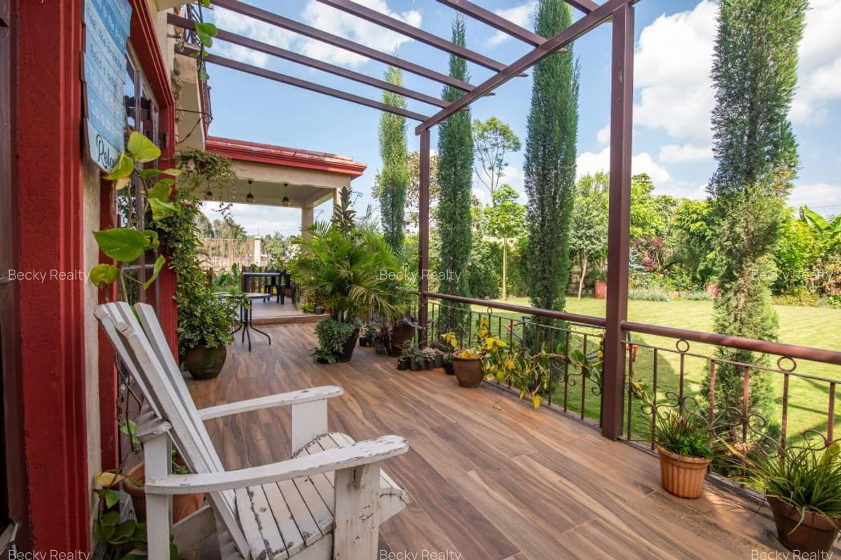 4 Bed House with En Suite at Bogani - 8