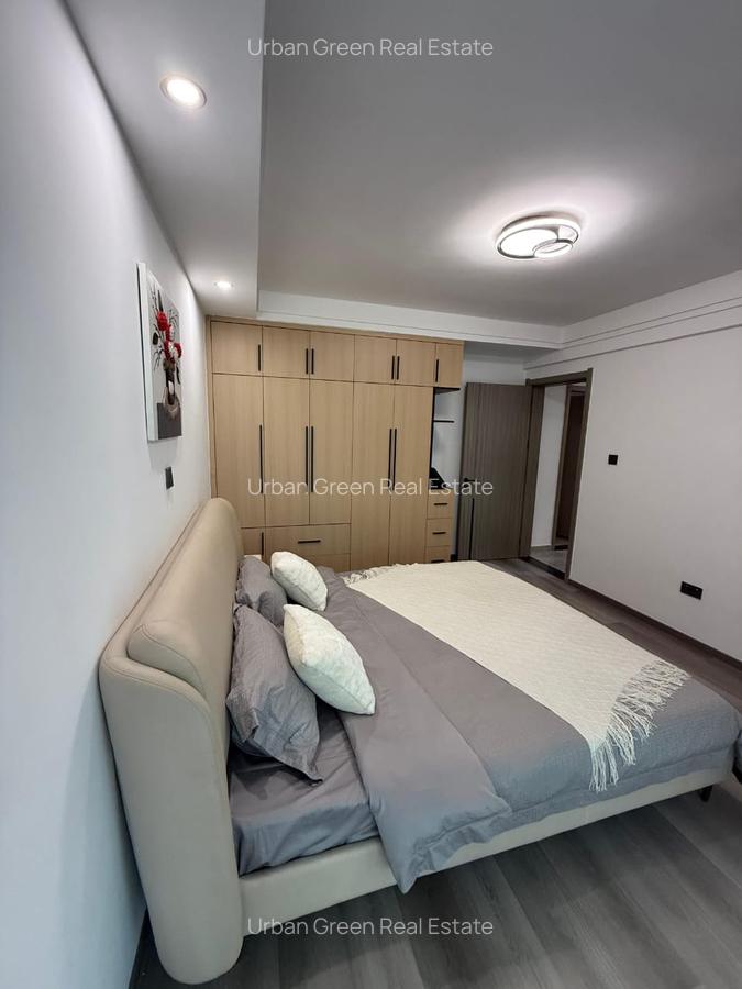 2 Bed Apartment with En Suite in Lavington - 10