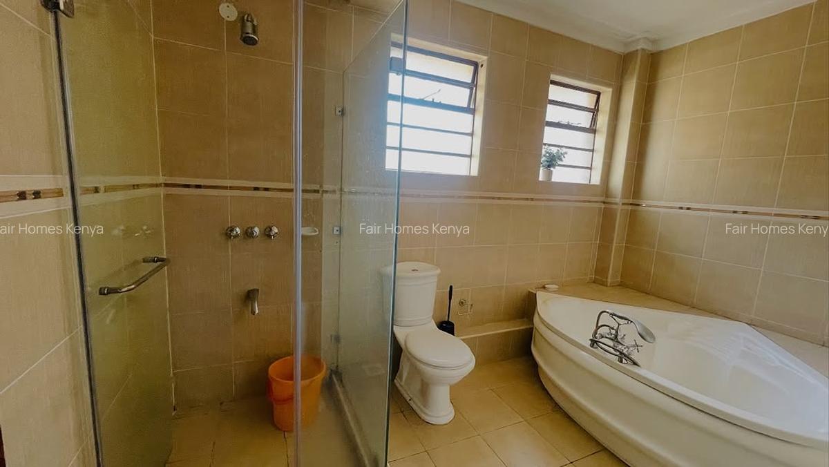 5 Bed Townhouse with En Suite at Kabasiran Avenue - 9