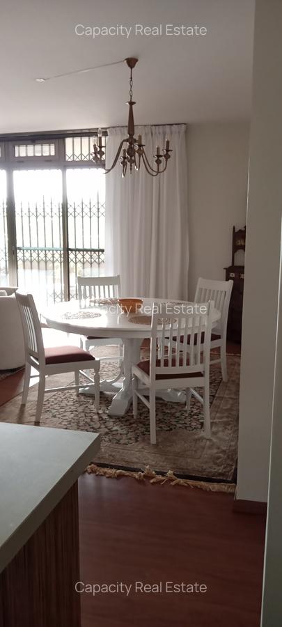 Serviced 3 Bed Apartment with En Suite in Parklands - 2