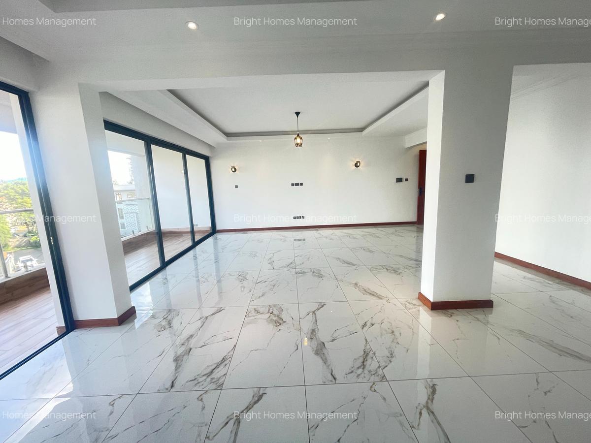 3 Bed Apartment with Swimming Pool in Kileleshwa - 5