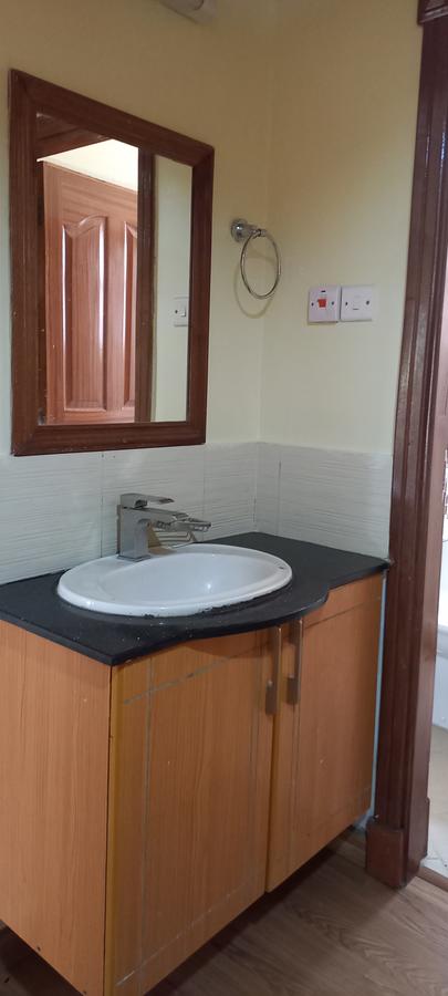 3 Bed Apartment with En Suite in Westlands Area - 20