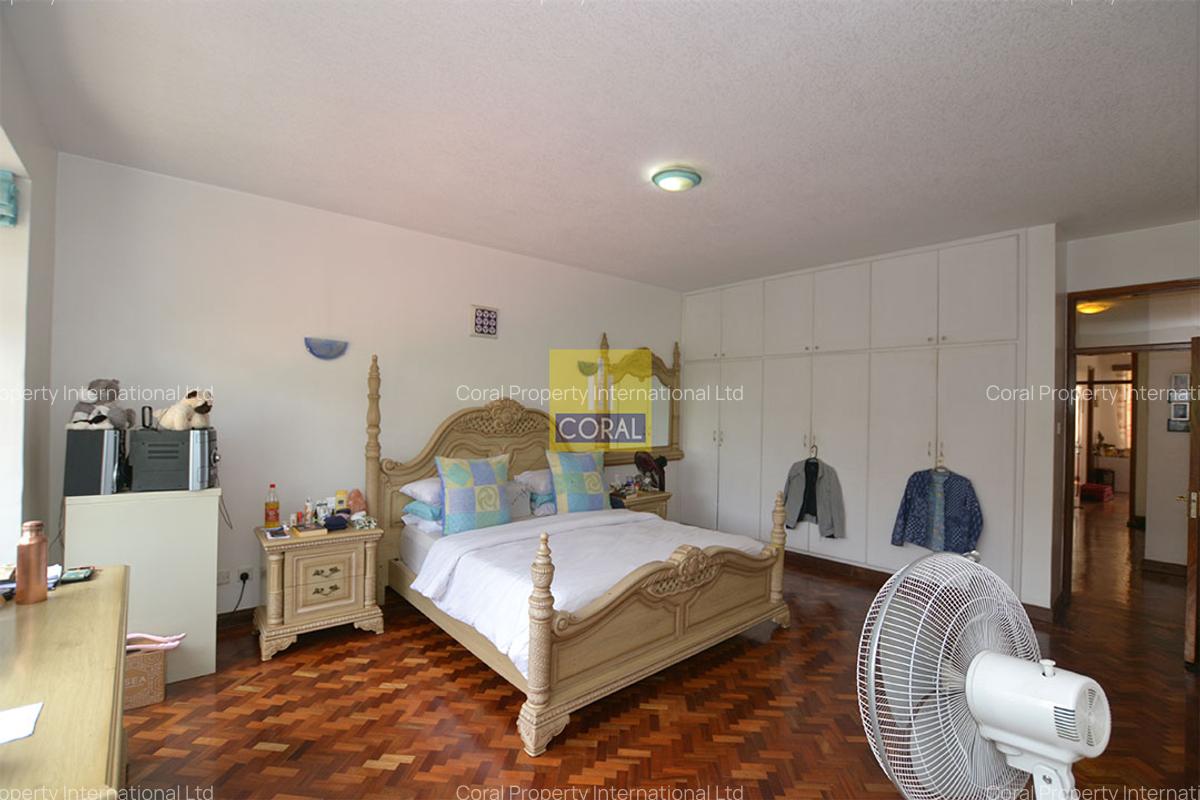 4 Bed Apartment in Rhapta Road - 14