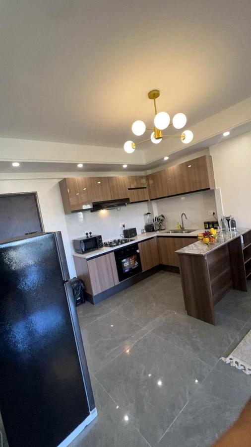 Serviced 2 Bed Apartment with En Suite at Riverside - 5