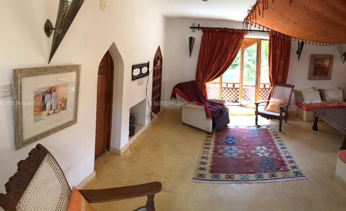 3 Bed House with En Suite in Vipingo - 4