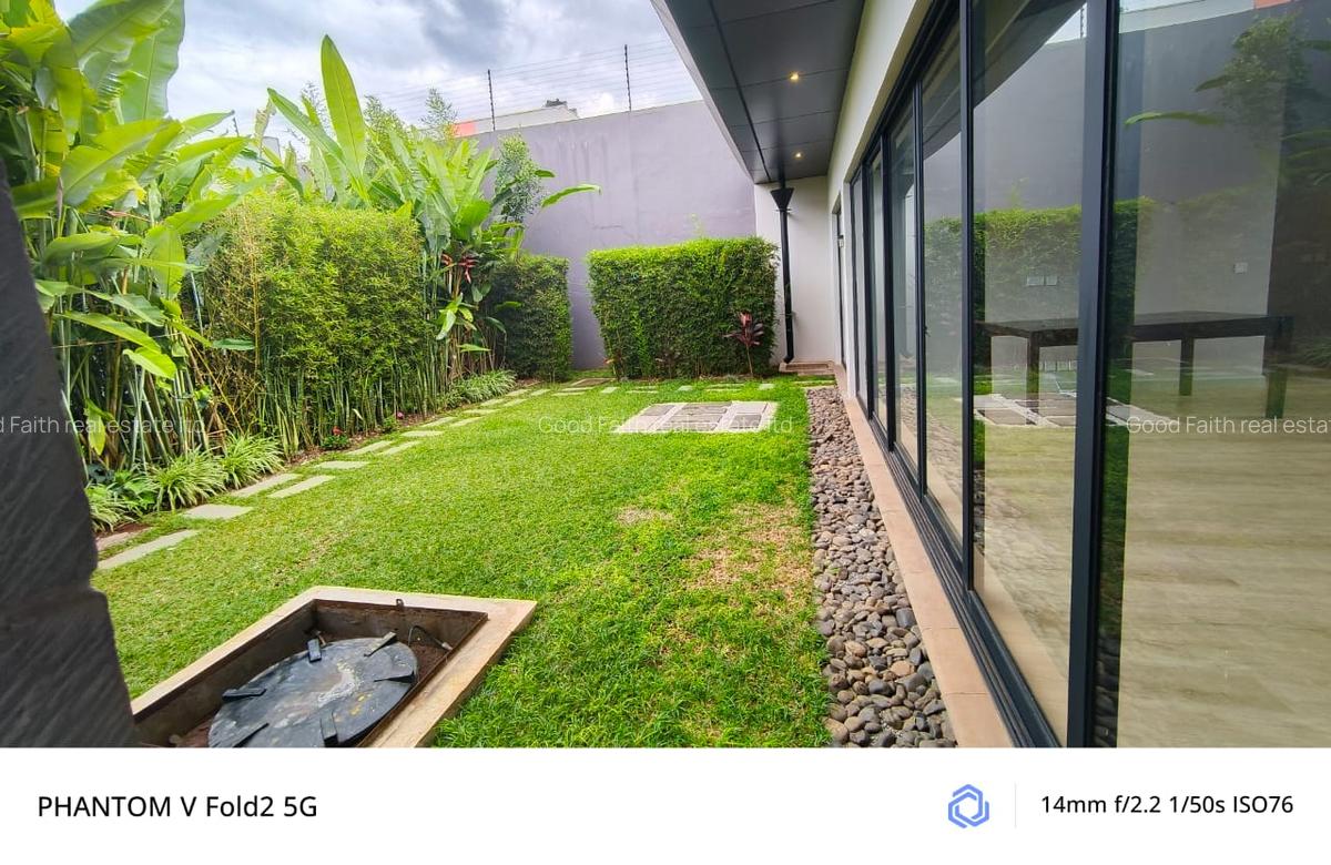 3 Bed Townhouse with En Suite in Kiambu Road - 3