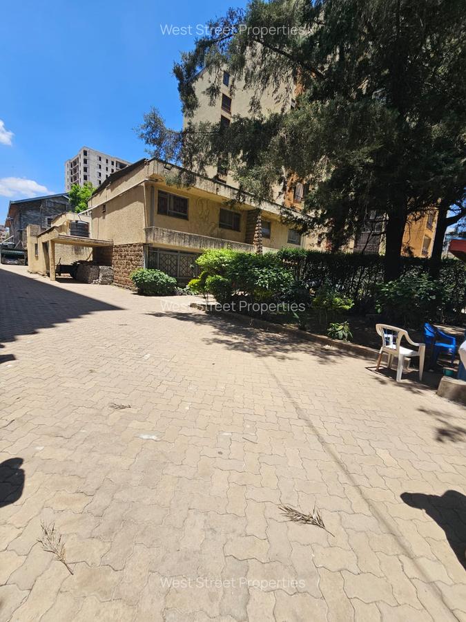 Land at Taya Center - 2