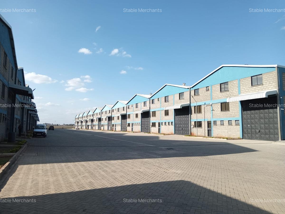 7,616 ft² Warehouse with Service Charge Included in Eastern ByPass - 1