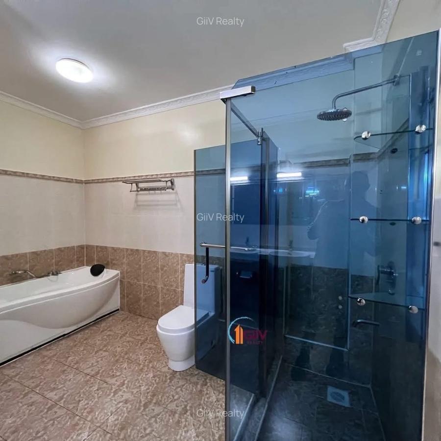 Serviced 2 Bed Apartment with En Suite in Nyari - 12