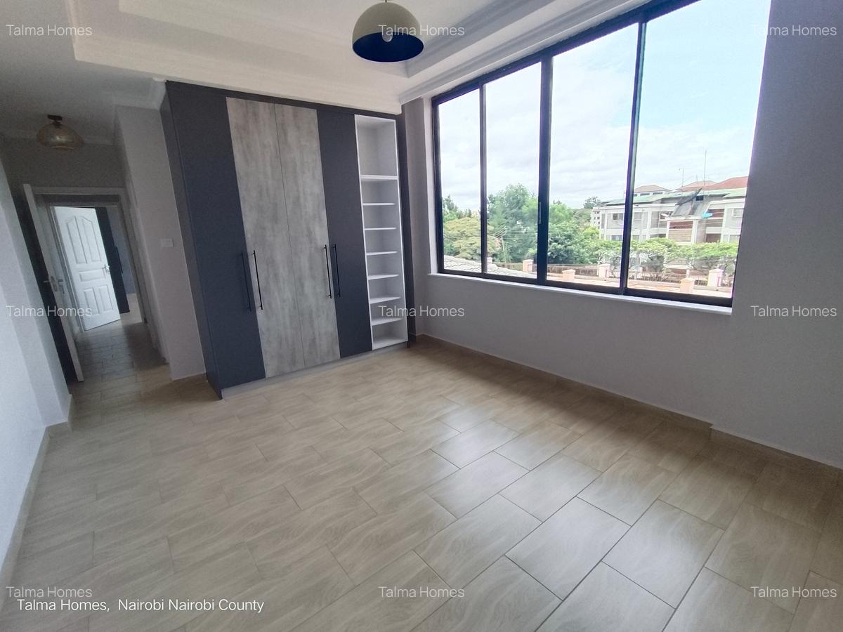 2 Bed Apartment with En Suite at Off Rhapta Road - 7
