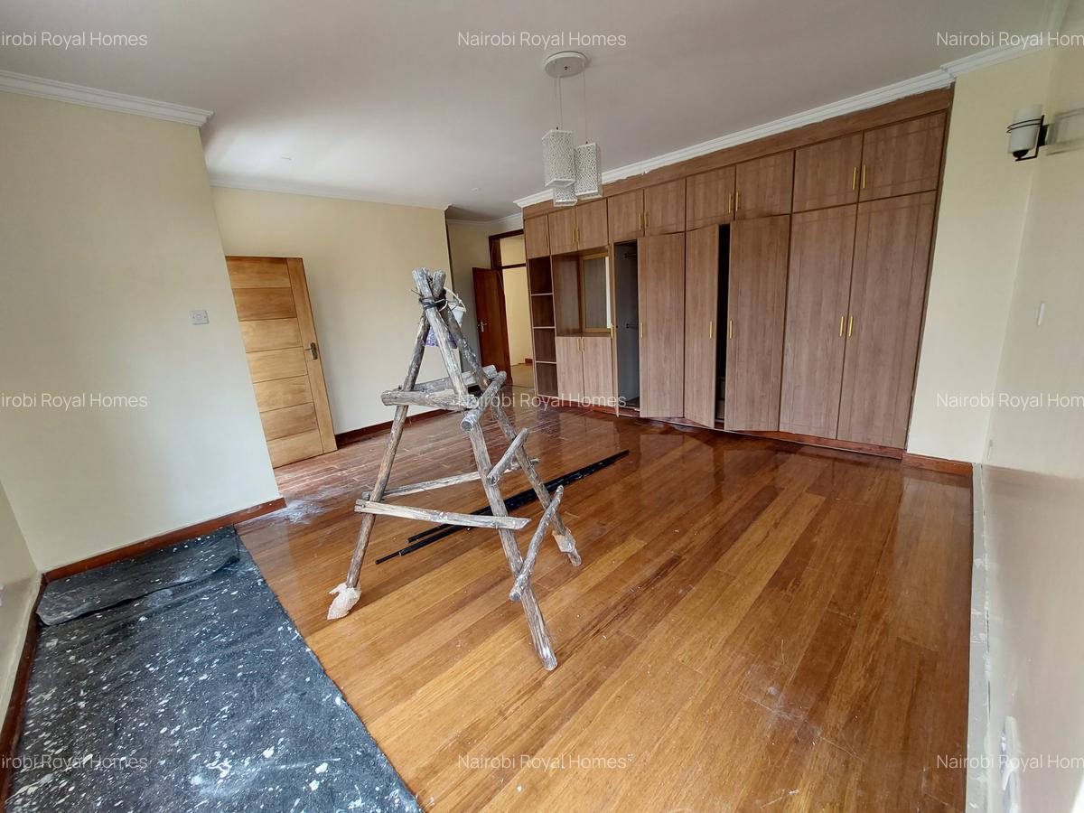 5 Bed Townhouse with En Suite at Amboseli Lane - 18