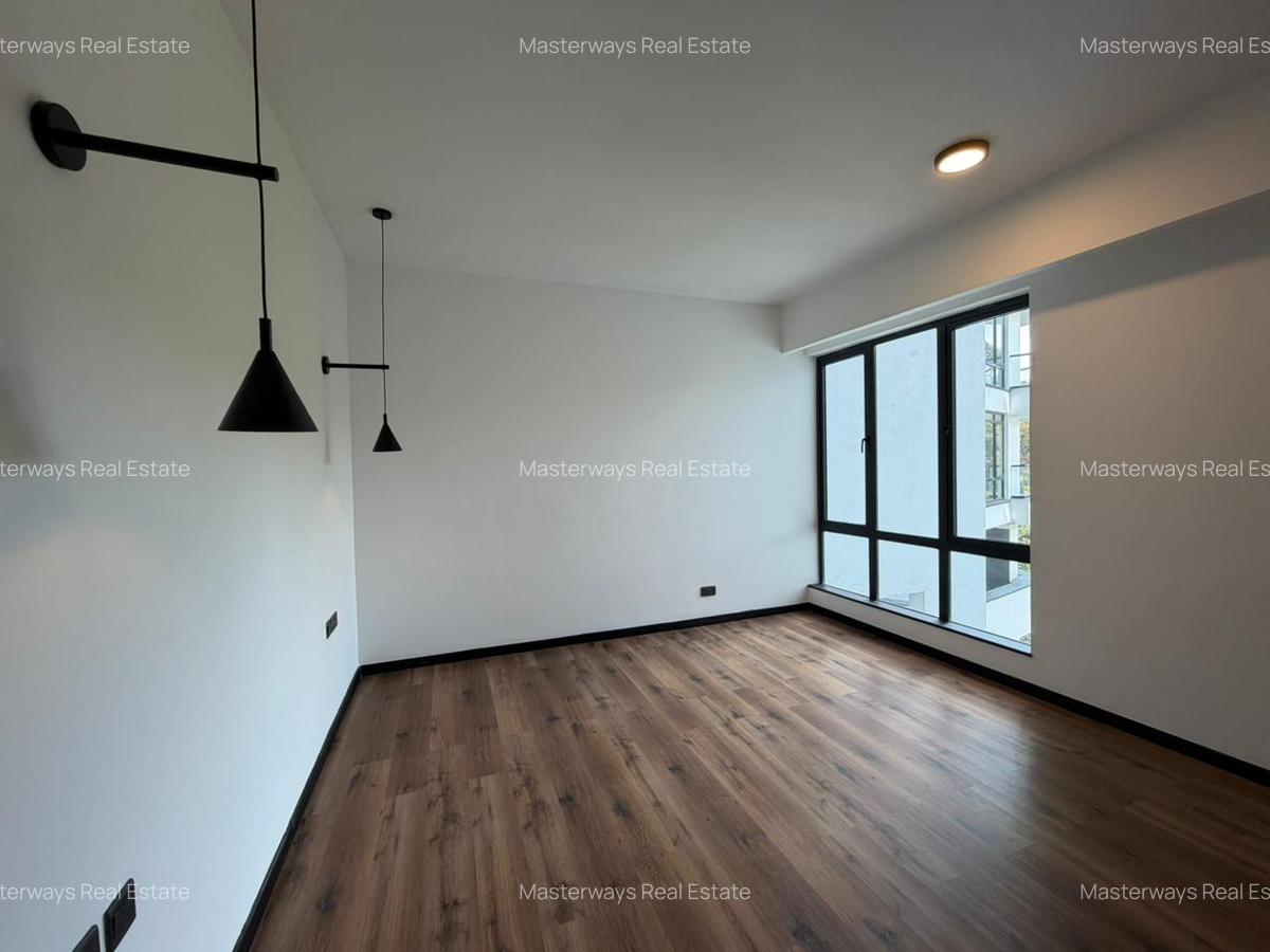 5 Bed Apartment with En Suite at Peponi Road - 16