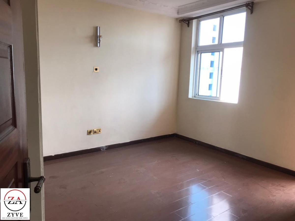 Serviced 2 Bed Apartment with En Suite at Kilimani - 6