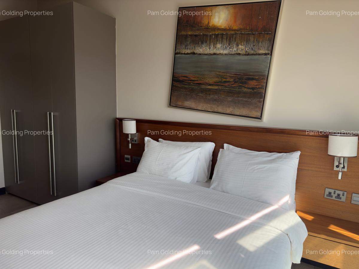 Furnished 2 Bed Apartment with En Suite at Church Road - 18