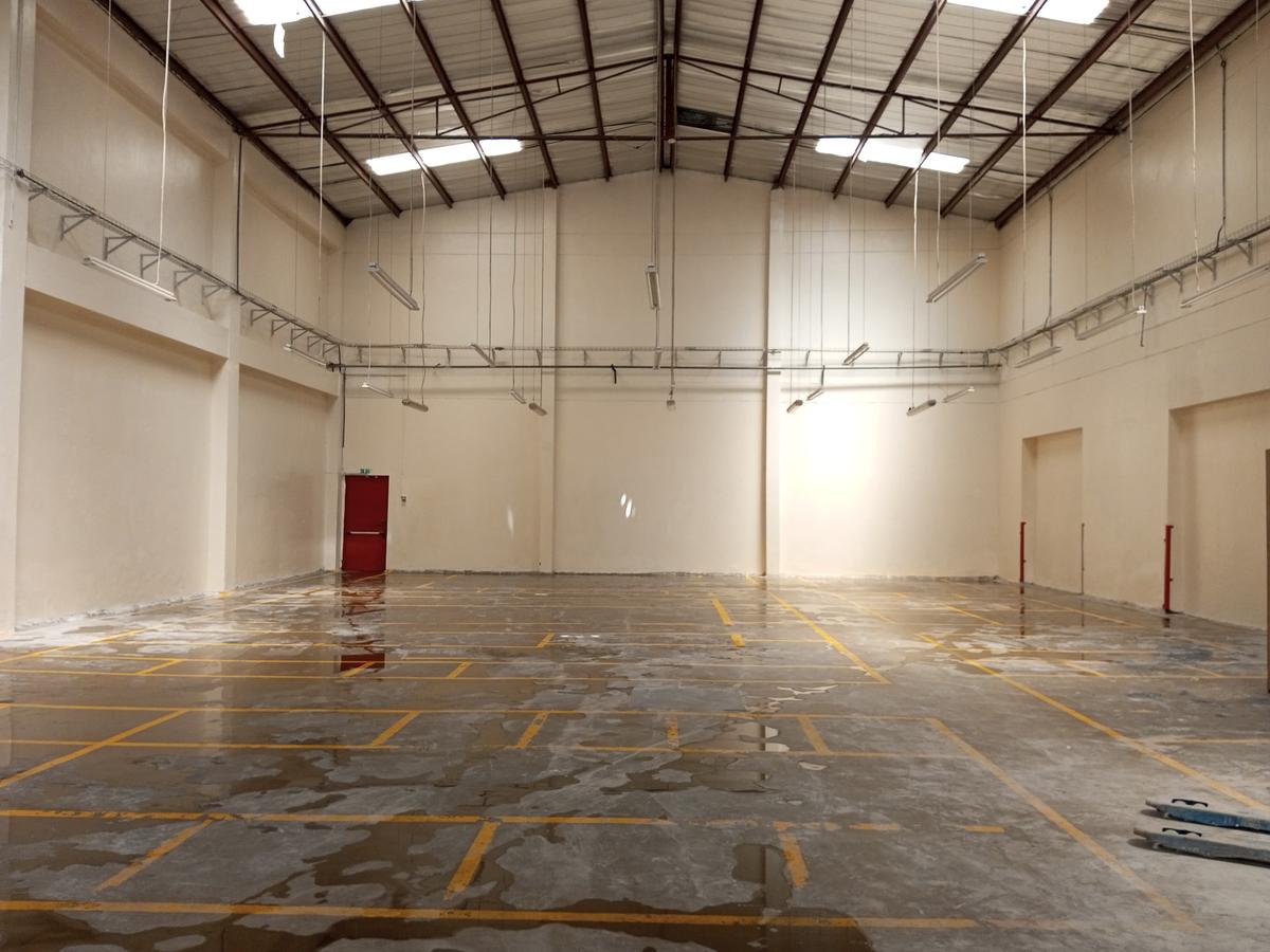 17,400 ft² Warehouse with Service Charge Included in Mombasa Road - 2