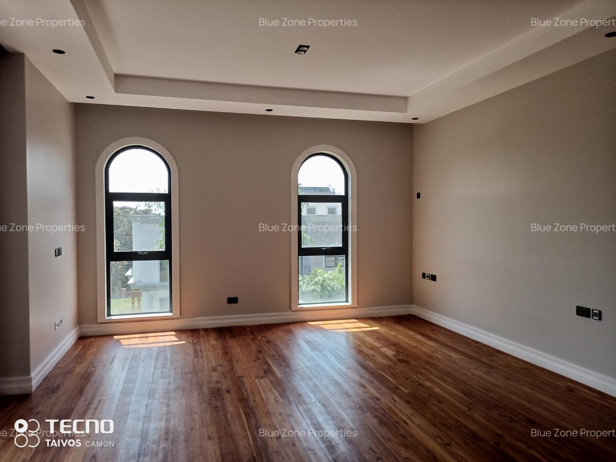 4 Bed Villa with En Suite at Off Loresho Ridge - 20