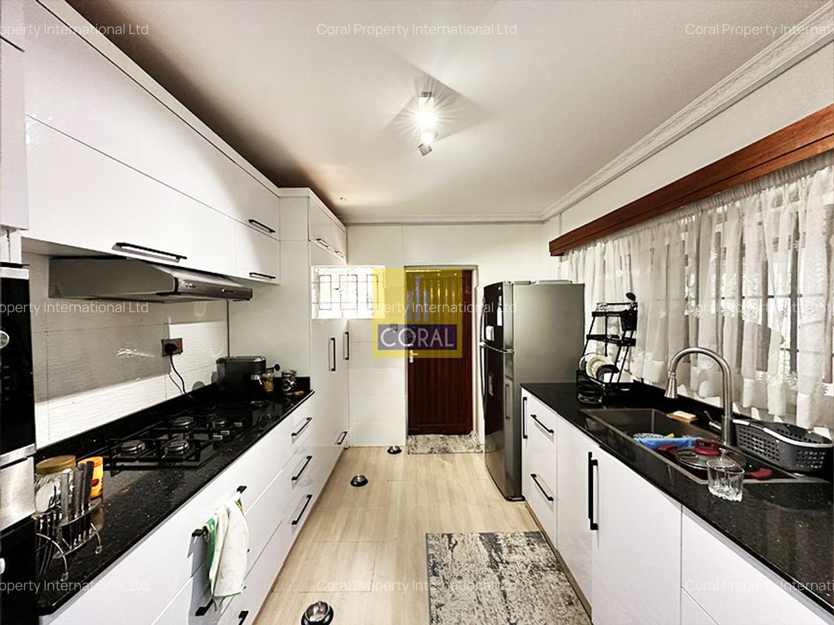 4 Bed Townhouse in Westlands Area - 5