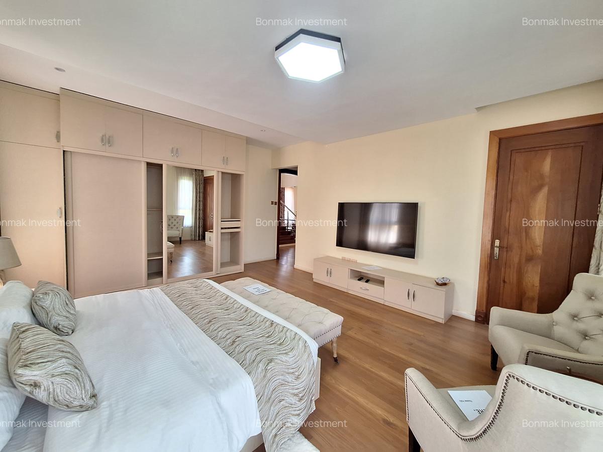 4 Bed Townhouse with En Suite at New Runda - 18