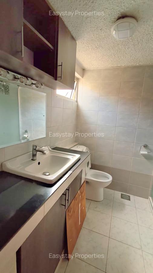 3 Bed Townhouse with En Suite in Lavington - 6