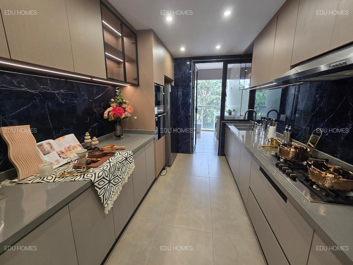 4 Bed Apartment with En Suite at Muthangari Drive - 6