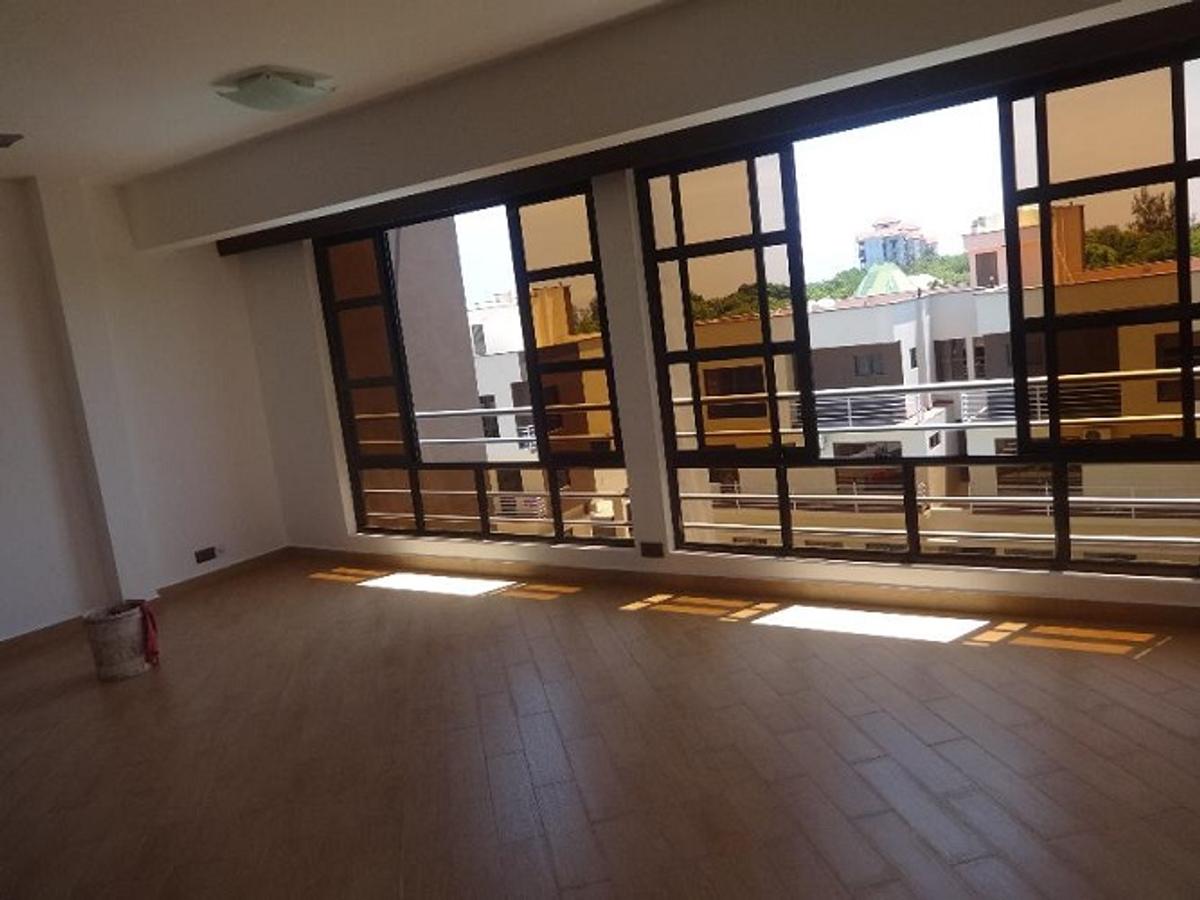 Furnished 3 Bed Apartment with En Suite in Nyali Area - 3