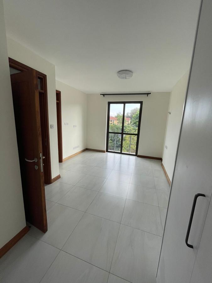 2 Bed Apartment with En Suite in Kilimani - 5