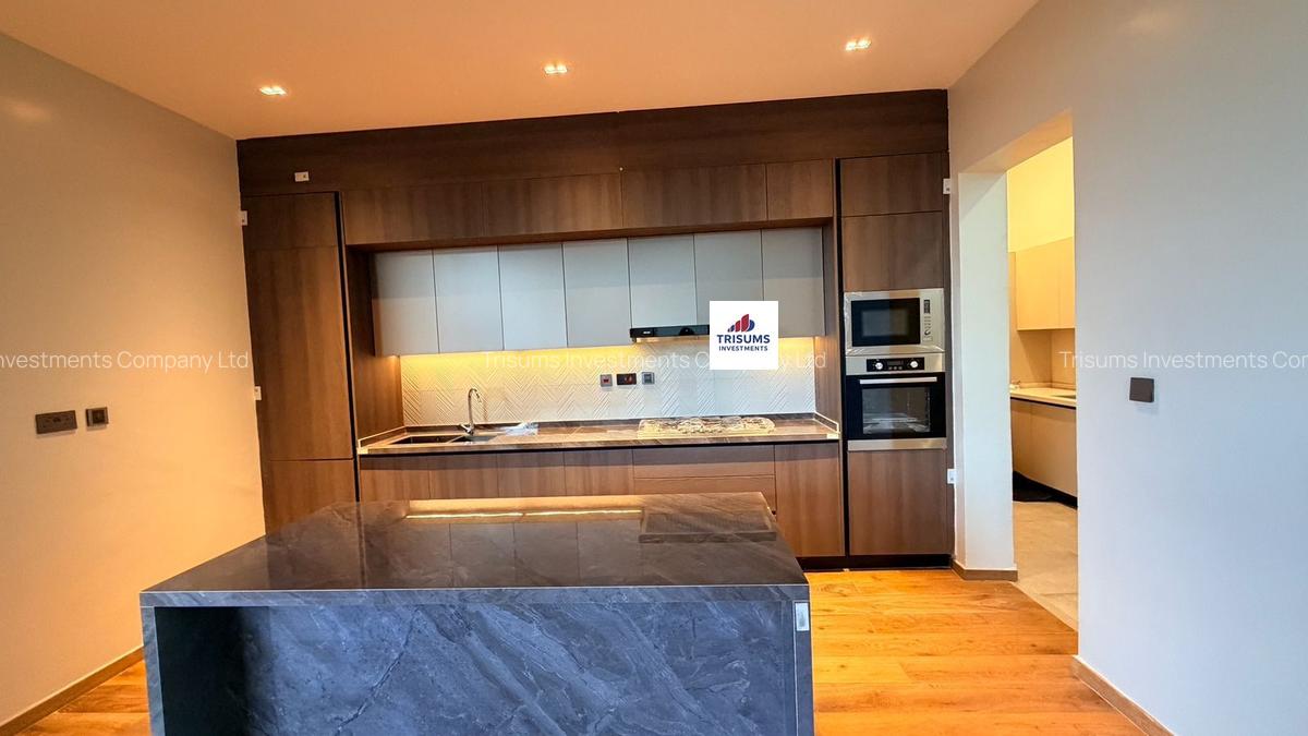 4 Bed House with En Suite in Runda - 6