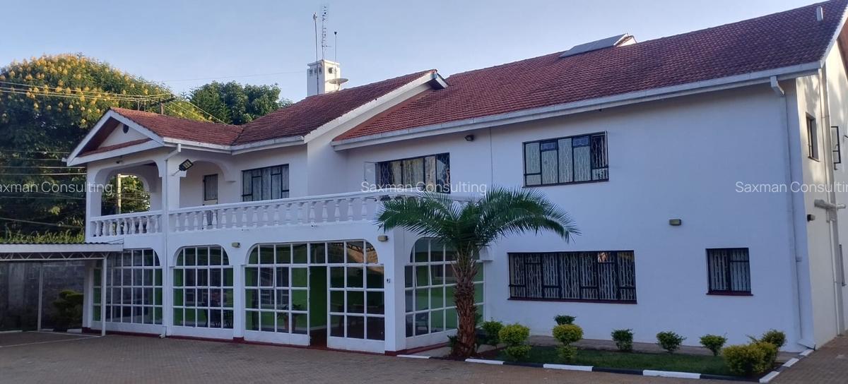 7 Bed House with En Suite in Runda - 9