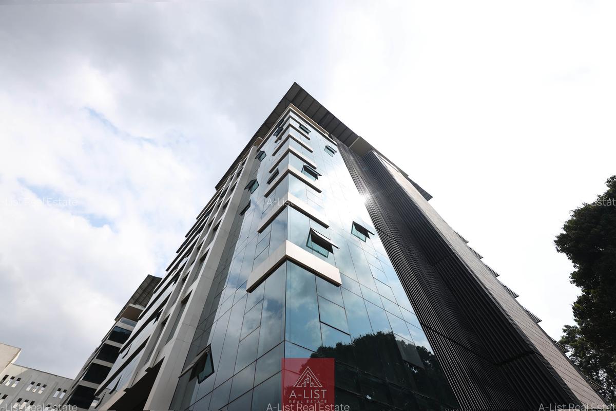 4,000 ft² Office with Service Charge Included at Riverside Drive - 19