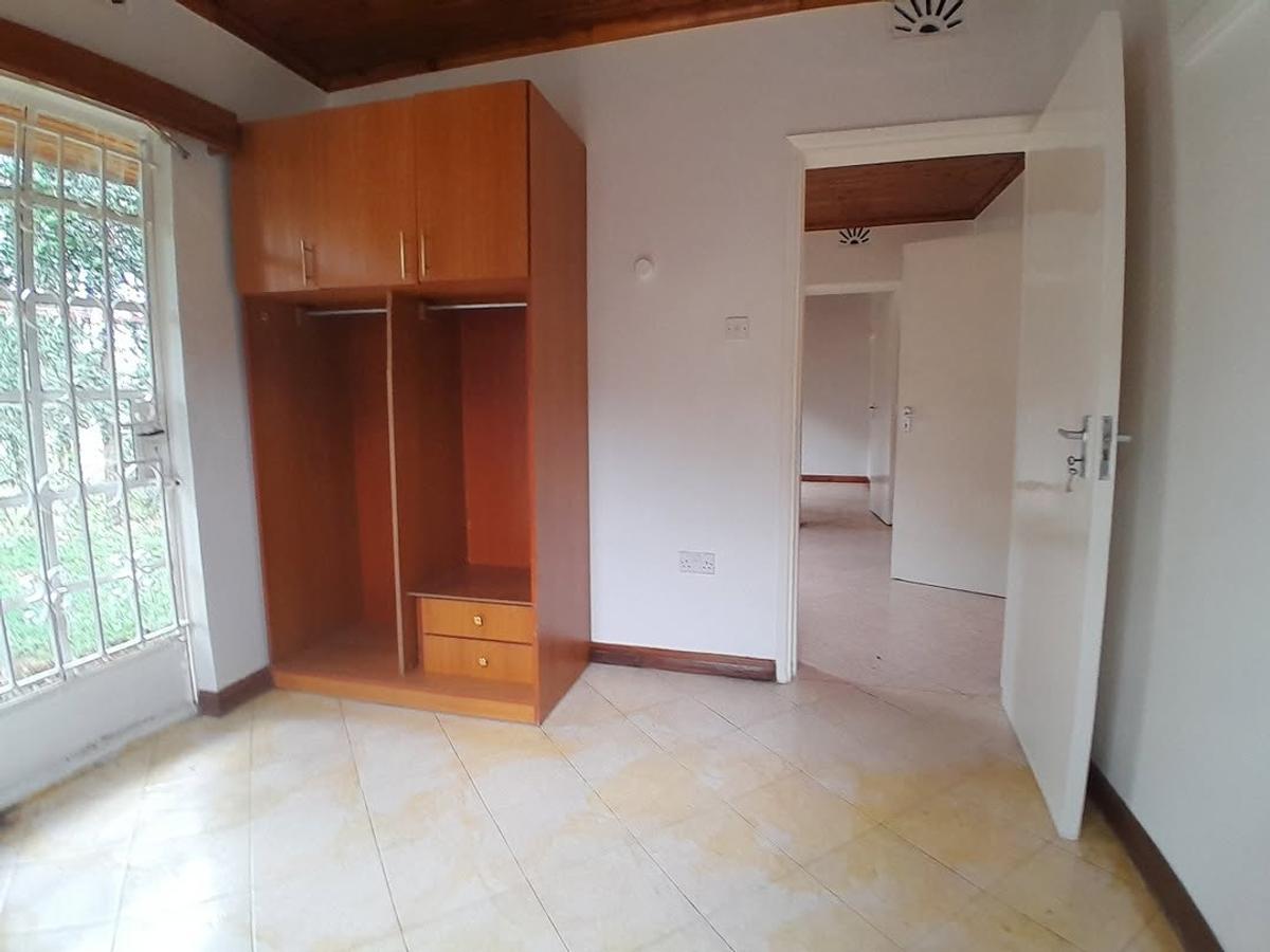 2 Bed House with En Suite in Karen - 5