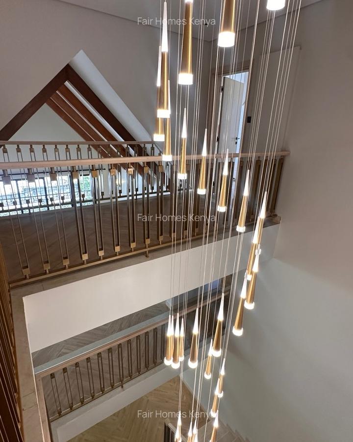 6 Bed Townhouse with En Suite at Convent Drive - 2