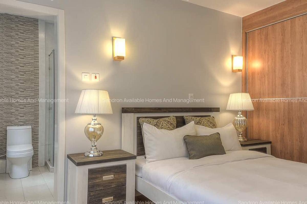 Serviced 3 Bed Apartment with En Suite in Brookside - 4