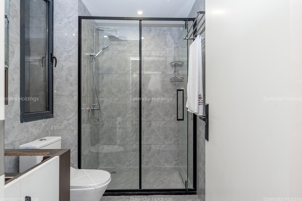 1 Bed Apartment with Swimming Pool in Kilimani - 9