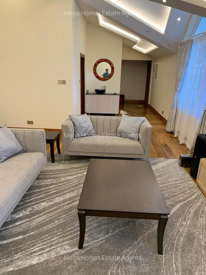 3 Bed Townhouse with En Suite in Gigiri - 11