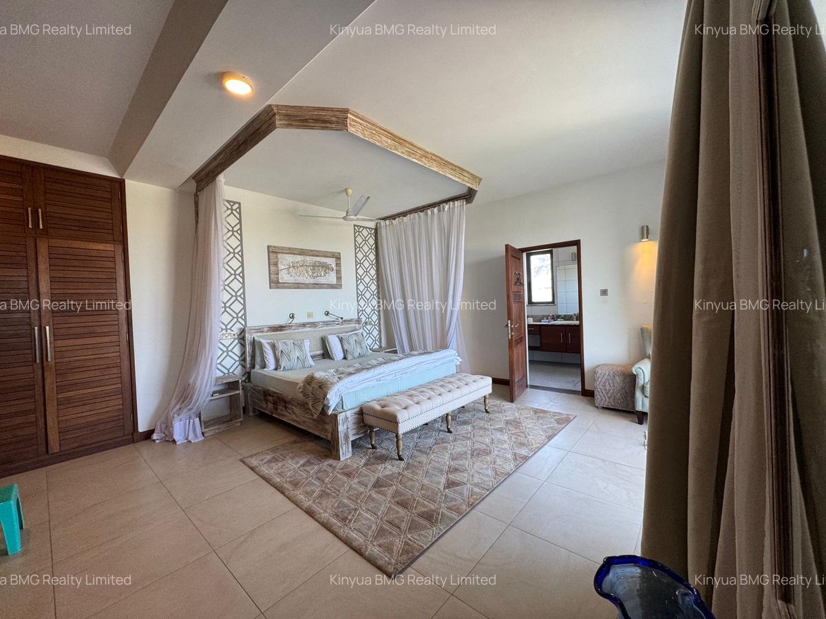 Furnished 2 Bed Apartment with En Suite at Cement Road - 13