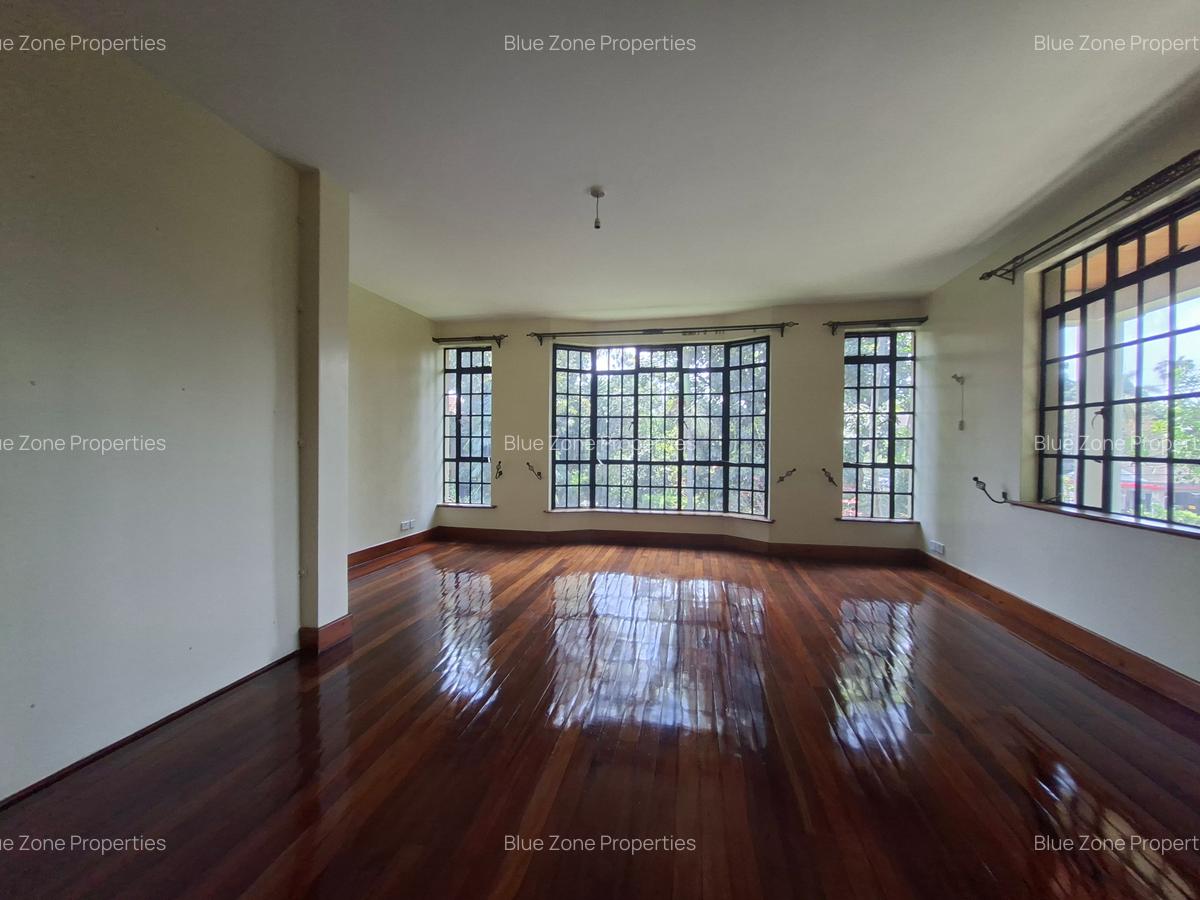 4 Bed Townhouse with En Suite at Muthaiga - 15