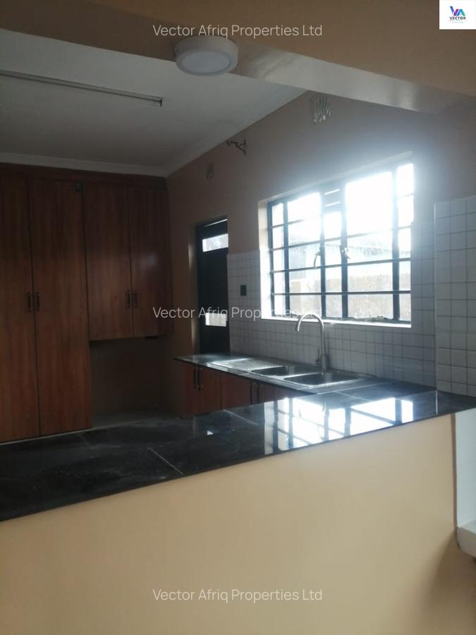 4 Bed House with En Suite in Ngong - 13