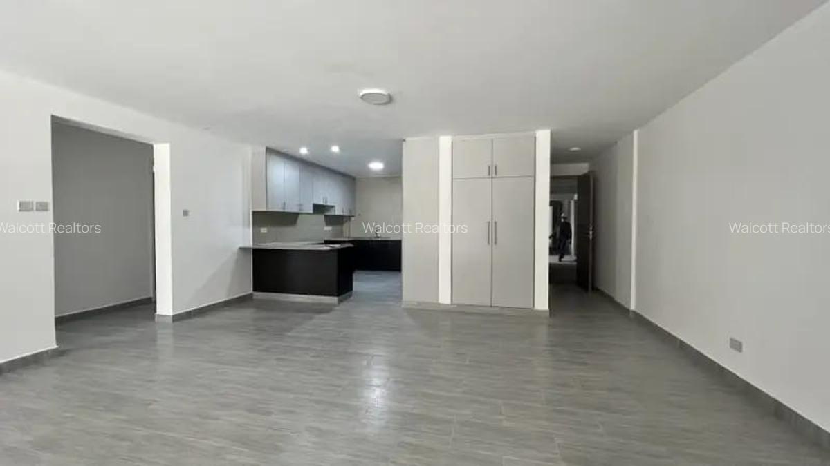 2 Bed Apartment with En Suite in Lavington - 2