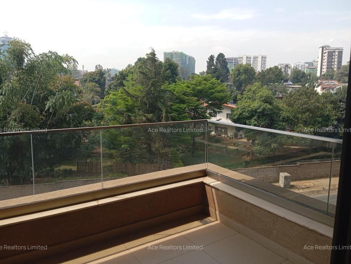 3 Bed Apartment with En Suite at 6Th Parklands Avenue - 14