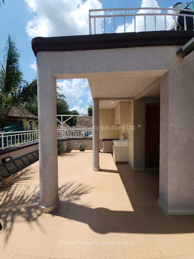 4 Bed House with En Suite in Spring Valley - 17