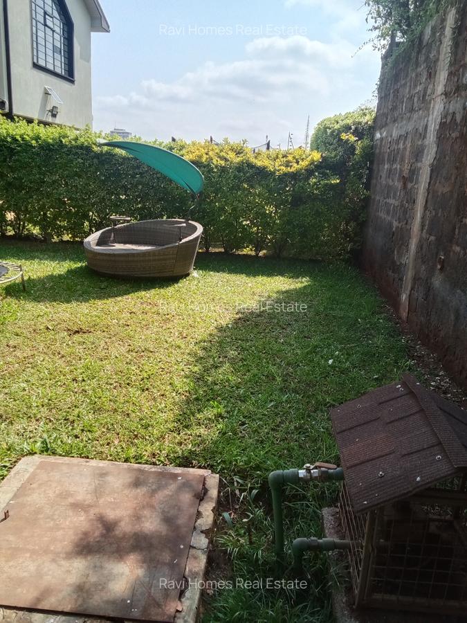 4 Bed Townhouse with En Suite in Kiambu Road - 14