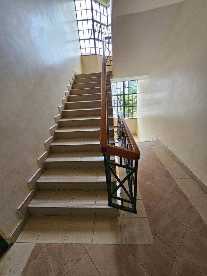 3 Bed Apartment with En Suite at Lavington - 3