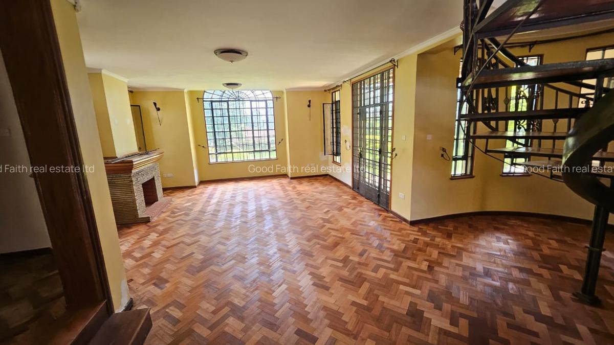 5 Bed House with En Suite in Runda - 5