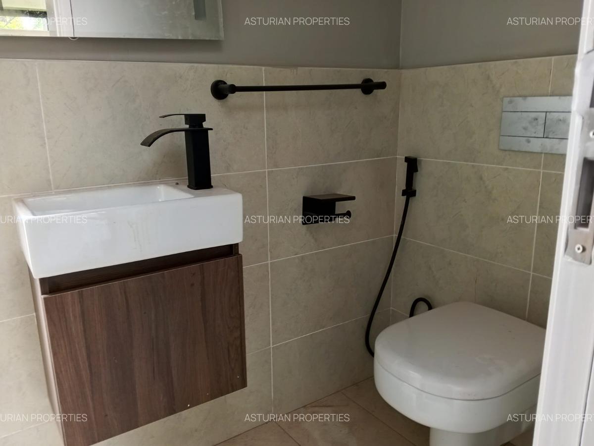 4 Bed Townhouse with En Suite in Runda - 4