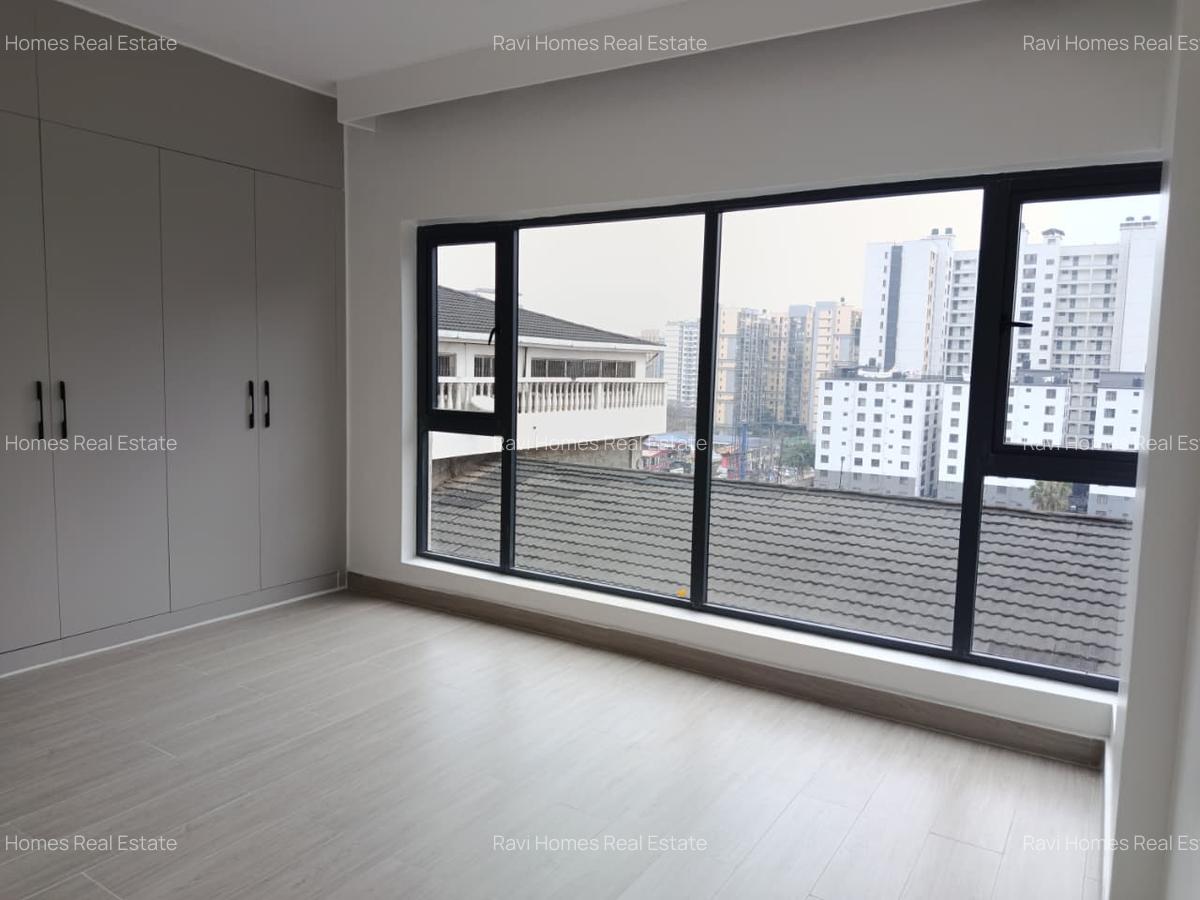 2 Bed Apartment with En Suite at Kindaruma Road - 4