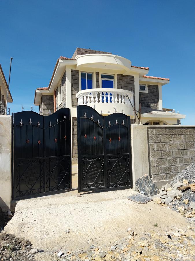 4 Bed House with En Suite at Utange - 5