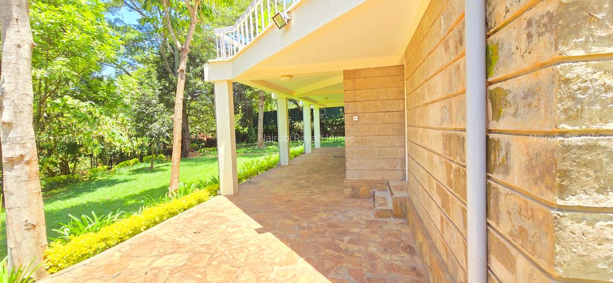 5 Bed House with En Suite at Whispers Avenue - 3